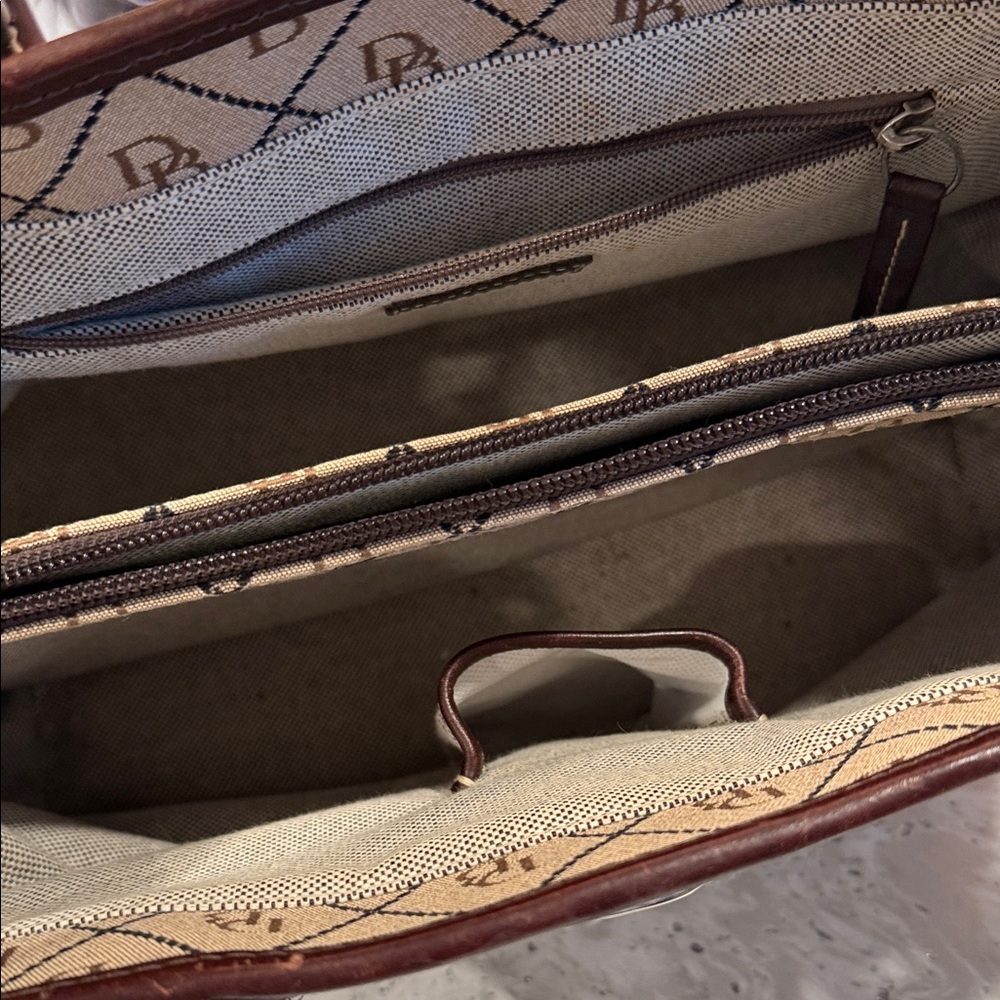 Brown Patterned Handbag - Picture 2 of 3